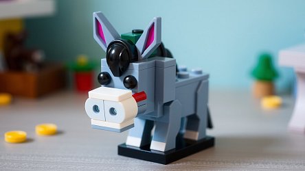 LEGO 40797 BrickHeadz Eeyore – Ijáček