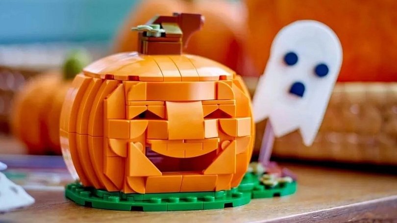 LEGO Halloween Pumpkin