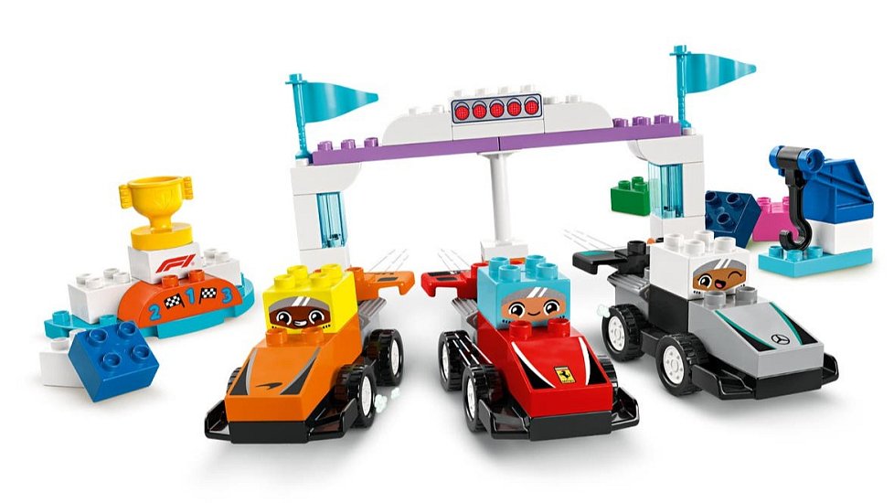 LEGO 10445 Závodní auta a řidiči týmu F1